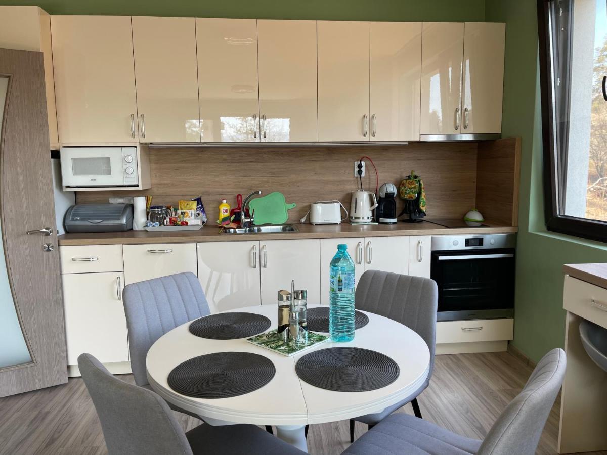 Appartamento Nikol Deluxe Velingrad Esterno foto